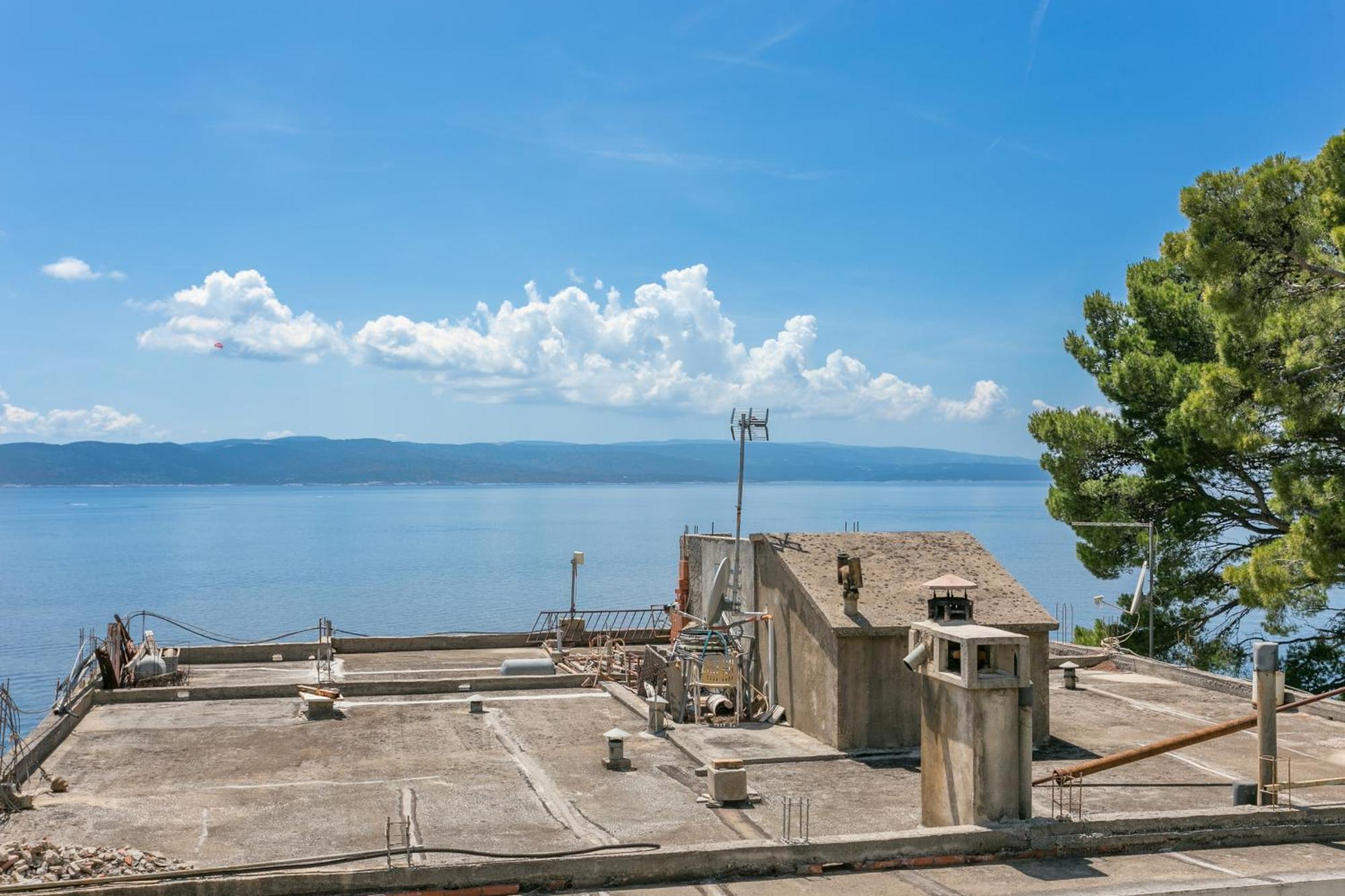 Apartments By The Sea Brela, Makarska - 18356 מראה חיצוני תמונה